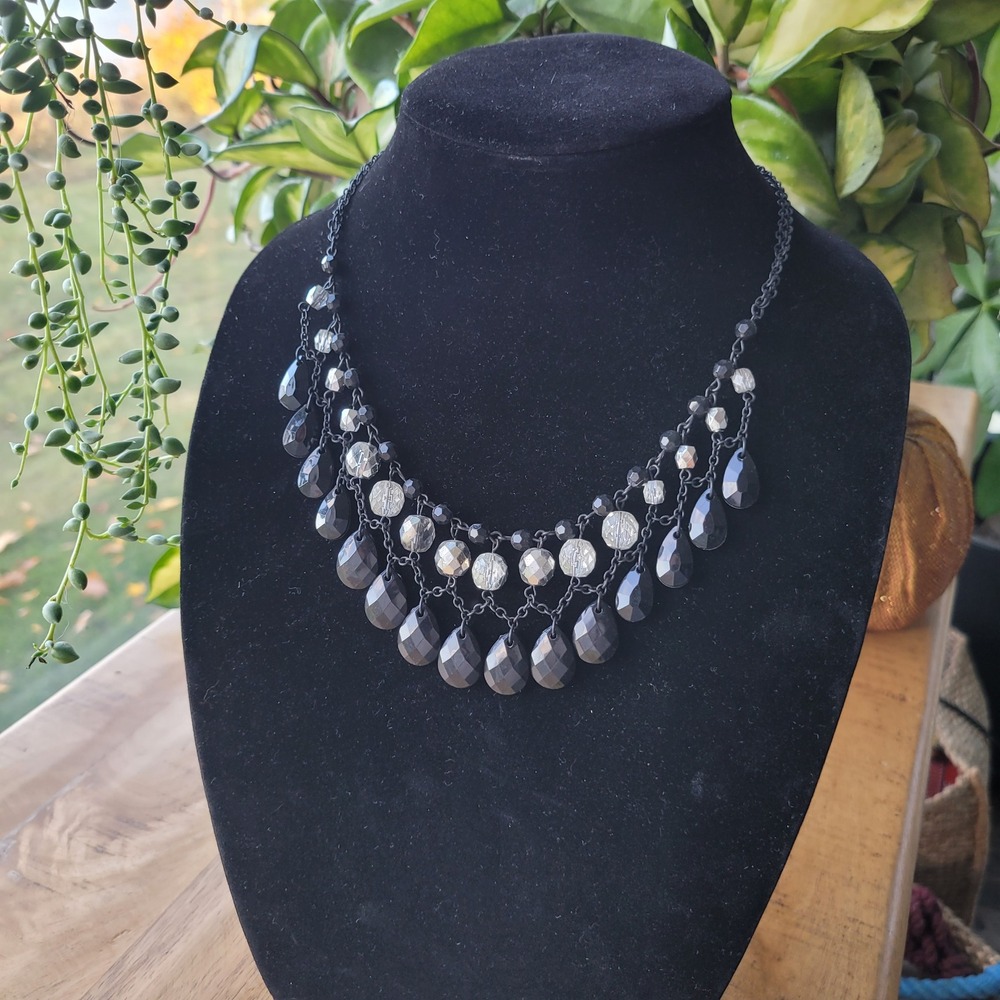 Black Crystal‎ Teardrop Chandelier Statement Necklace Dangle Pendant Elegant